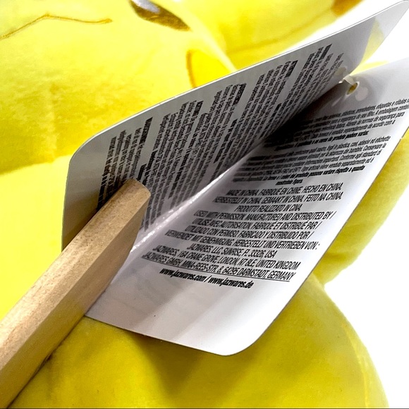 Pokémon Kid’s Pikachu Fluffed Stuffed Plush Toy S1 Select Item # 97976 New 2+ - Picture 8 of 12